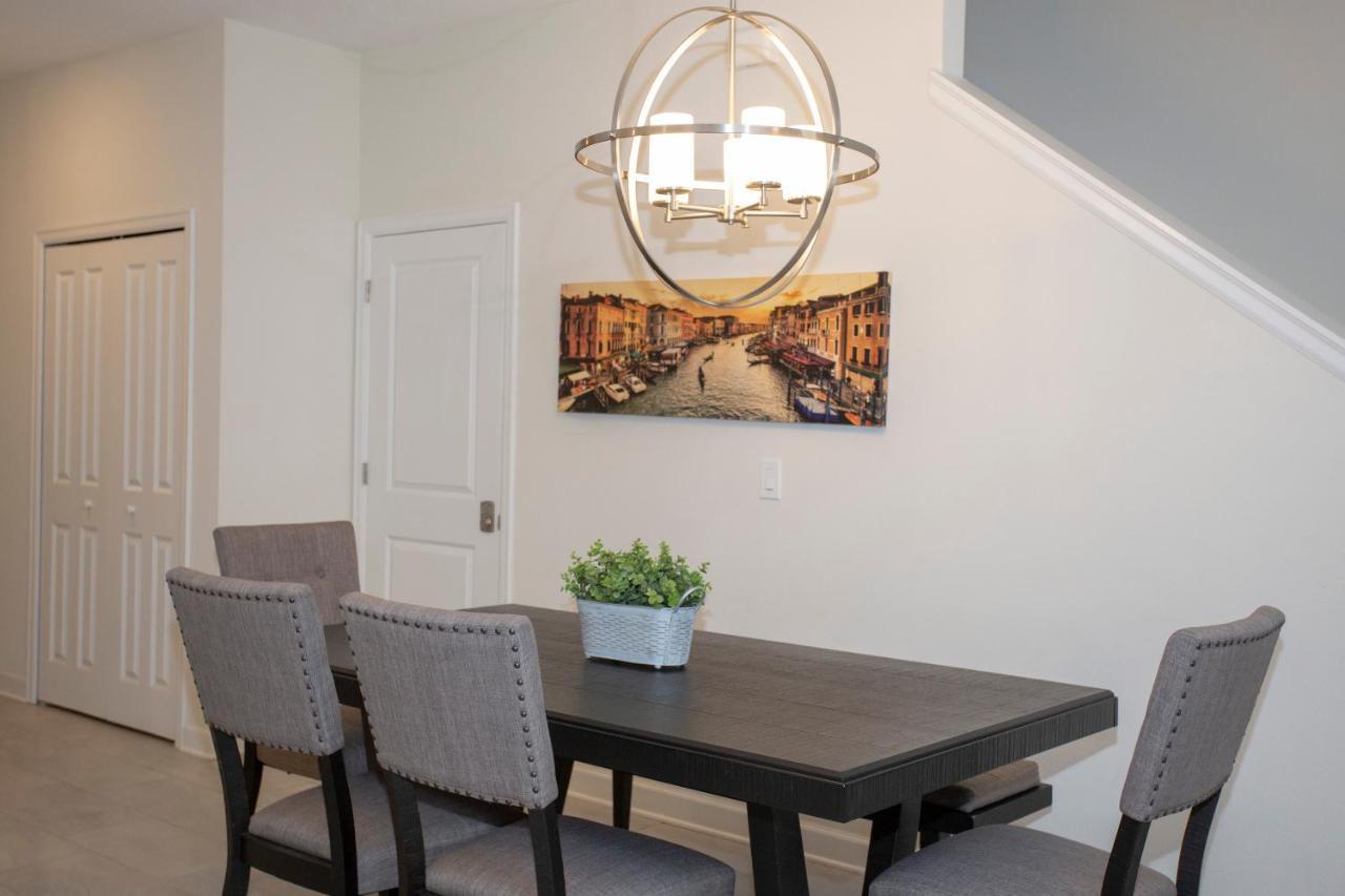 Stunning 5 Bd Home W/ Pool Close To Disney 4822 키시미 외부 사진